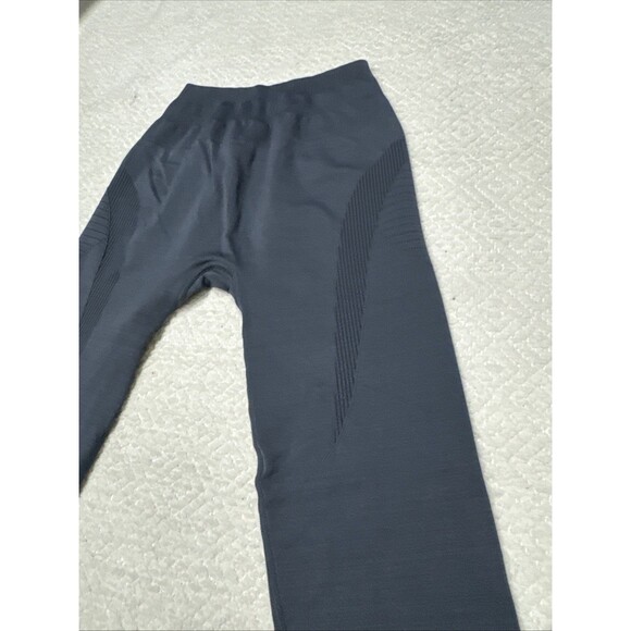 Alphalete Carbon Grey Ozone Leggings Women’s S - Picture 9 of 9